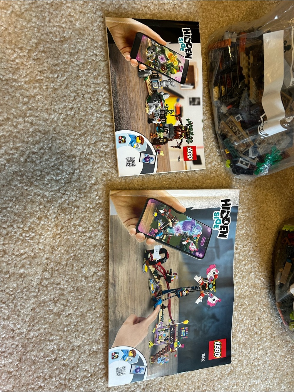 LEGO brand 2 sets of Hidden Side series